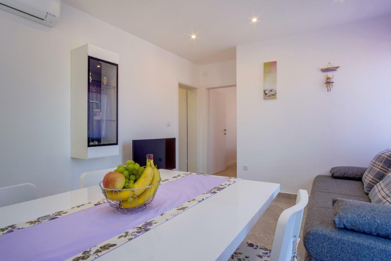 Apartmani Beatrice Mali Lošinj Esterno foto